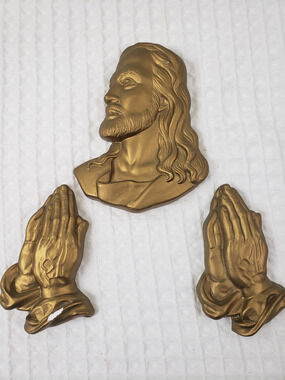 Vintage 1984 Miller Studio Chalkware Jesus Praying Hands Wall Plaque 3 pcs